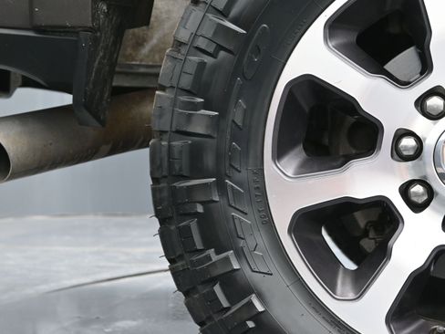 Used 2023 RAM 2500 Limited AWD/4WD image 42