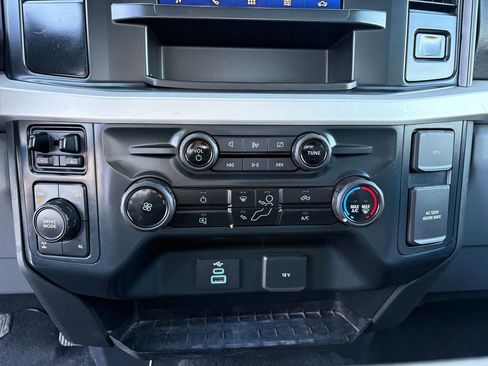 Used 2023 Ford F250 XLT image 34