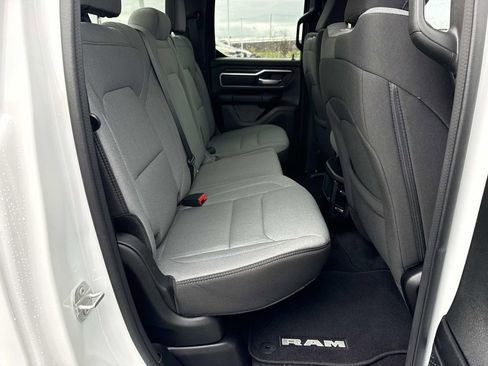 Used 2023 RAM 1500 Big Horn AWD/4WD image 18