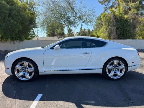 Used 2014 Bentley Continental GT image 5