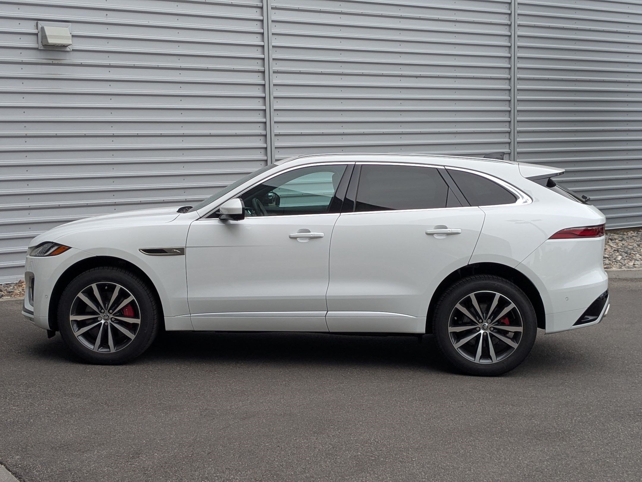 New 2026 Jaguar F-PACE R-Dynamic S AWD/4WD image 8