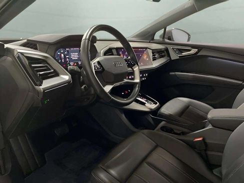 Used 2024 Audi Q4 e-tron Premium w/ Convenience Package image 63