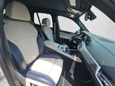 Used 2021 BMW X5 sDrive40i w/ M Sport Package RWD image 21