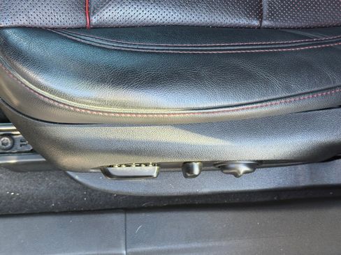 Used 2020 Chevrolet Blazer RS image 23