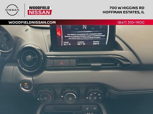 Used 2020 MAZDA MX-5 Miata Club RWD image 28
