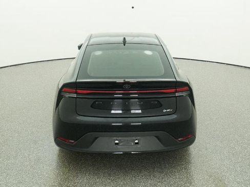 New 2026 Toyota Prius LE image 7