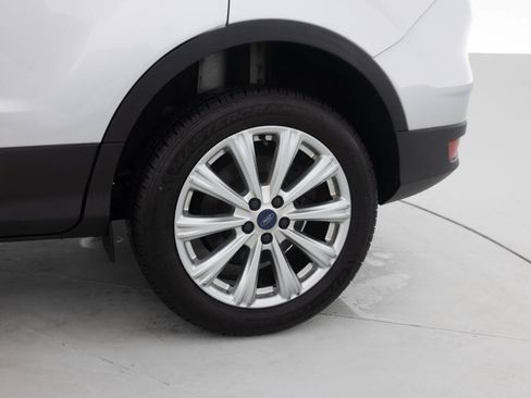 Used 2017 Ford Escape Titanium FWD image 22