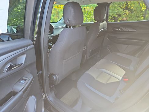Used 2025 Chevrolet TrailBlazer LT image 25
