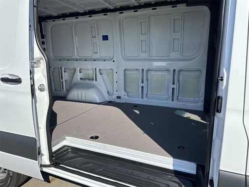 New 2025 Mercedes-Benz Sprinter 2500 image 13