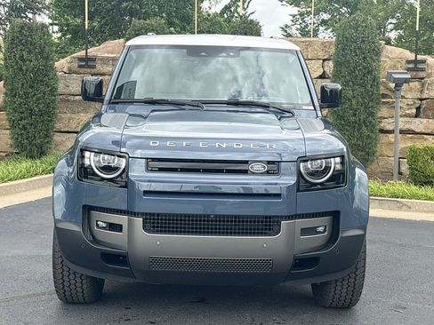 Used 2026 Land Rover Defender 110 S AWD/4WD image 8