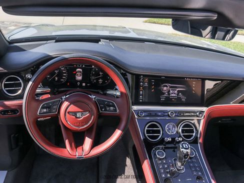 Used 2024 Bentley Continental GT S image 21