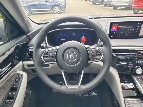 Used 2024 Acura MDX FWD w/ Technology Package image 24