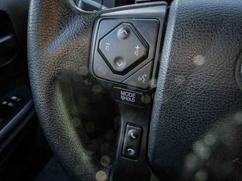 Used 2019 Toyota Tundra SR image 19