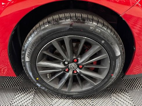 Used 2016 Toyota Corolla LE image 18