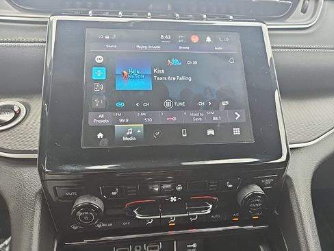 Certified 2025 Jeep Grand Cherokee L Laredo w/ Luxury Tech Group I AWD/4WD image 36