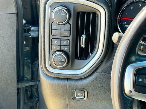 Used 2020 Chevrolet Silverado 3500 LTZ w/ LTZ Plus Package AWD/4WD image 10