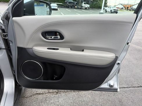 Certified 2022 Honda HR-V EX-L image 25