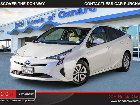 Used 2016 Toyota Prius Three image 1