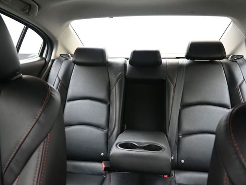 Used 2015 MAZDA MAZDA3 i Grand Touring image 37