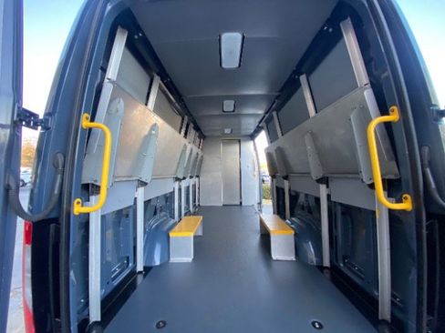 Used 2019 Mercedes-Benz Sprinter 170 image 13
