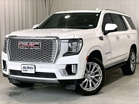 Used 2023 GMC Yukon Denali w/ Denali Reserve Package AWD/4WD image 2