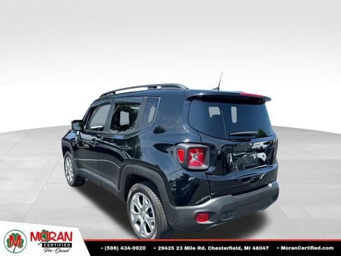 Used 2020 Jeep Renegade Limited w/ UConnect 8.4 Nav Group AWD/4WD image 4
