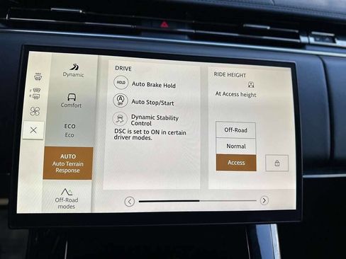 Used 2024 Land Rover Range Rover Sport Dynamic SE image 27