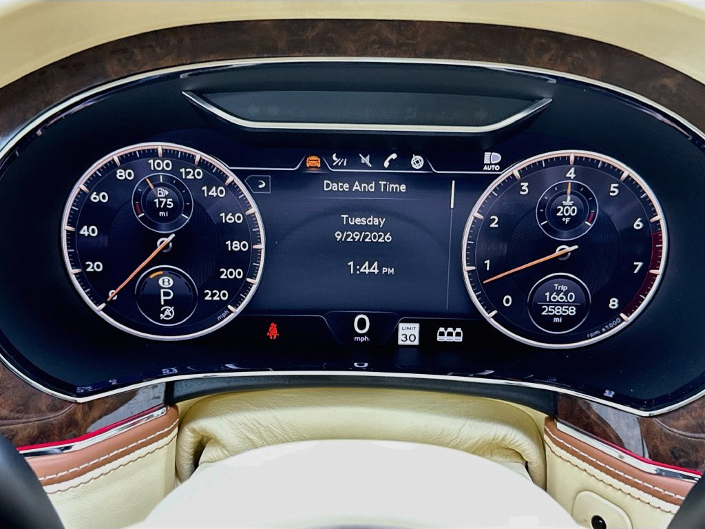Certified 2020 Bentley Flying Spur W12 AWD/4WD image 33