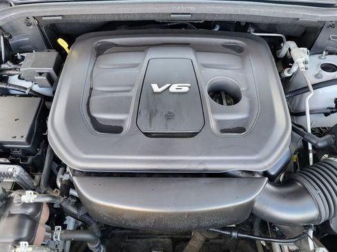 Used 2017 Jeep Grand Cherokee Limited image 19