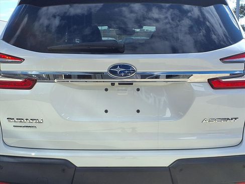 Used 2024 Subaru Ascent Premium w/ Convenience Package image 25