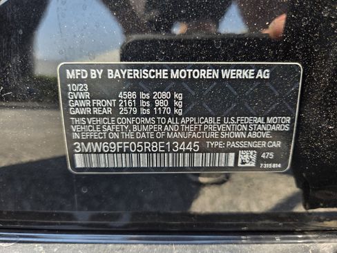 Certified 2024 BMW 330i Sedan w/ M Sport Package RWD image 19