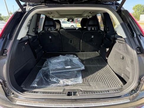 Used 2025 Volvo XC90 B6 Plus w/ Protection Package Premier AWD/4WD image 13