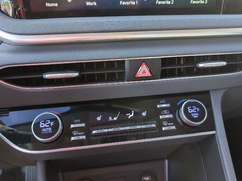 Used 2023 Hyundai Sonata SEL image 19