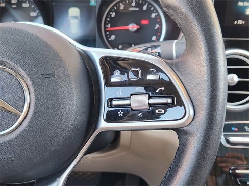 Used 2020 Mercedes-Benz GLC 300 GLC 300 image 27