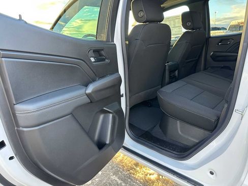 New 2026 GMC Canyon Elevation w/ Convenience Package image 15