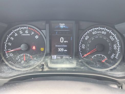 Used 2023 Toyota Tacoma SR AWD/4WD image 21