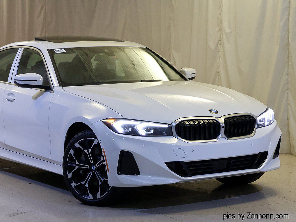 Used 2026 BMW 330i xDrive Sedan w/ Premium Package AWD/4WD image 2