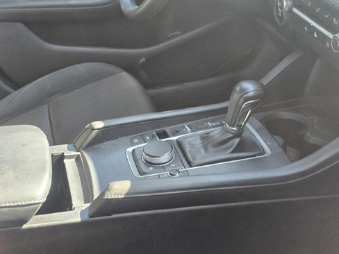 Used 2022 MAZDA MAZDA3 s FWD image 13