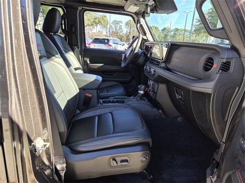 Used 2024 Jeep Gladiator Rubicon image 26
