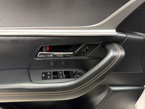 Used 2024 MAZDA CX-90 3.3 Turbo w/ Preferred Plus image 15