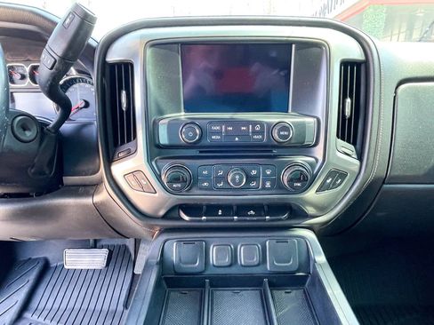 Used 2017 Chevrolet Silverado 1500 LTZ image 13