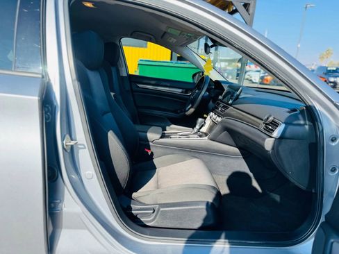 Used 2019 Honda Accord LX image 12