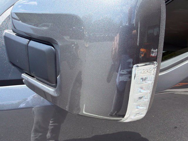 Used 2022 Ford F150 Lariat AWD/4WD image 19