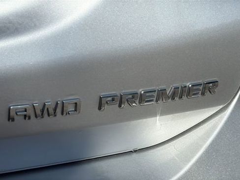 Used 2020 Chevrolet Equinox Premier AWD/4WD image 31