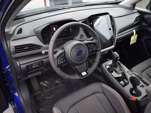 Certified 2025 Subaru Crosstrek 2.5i Limited w/ Crosstrek Mirror Package image 25