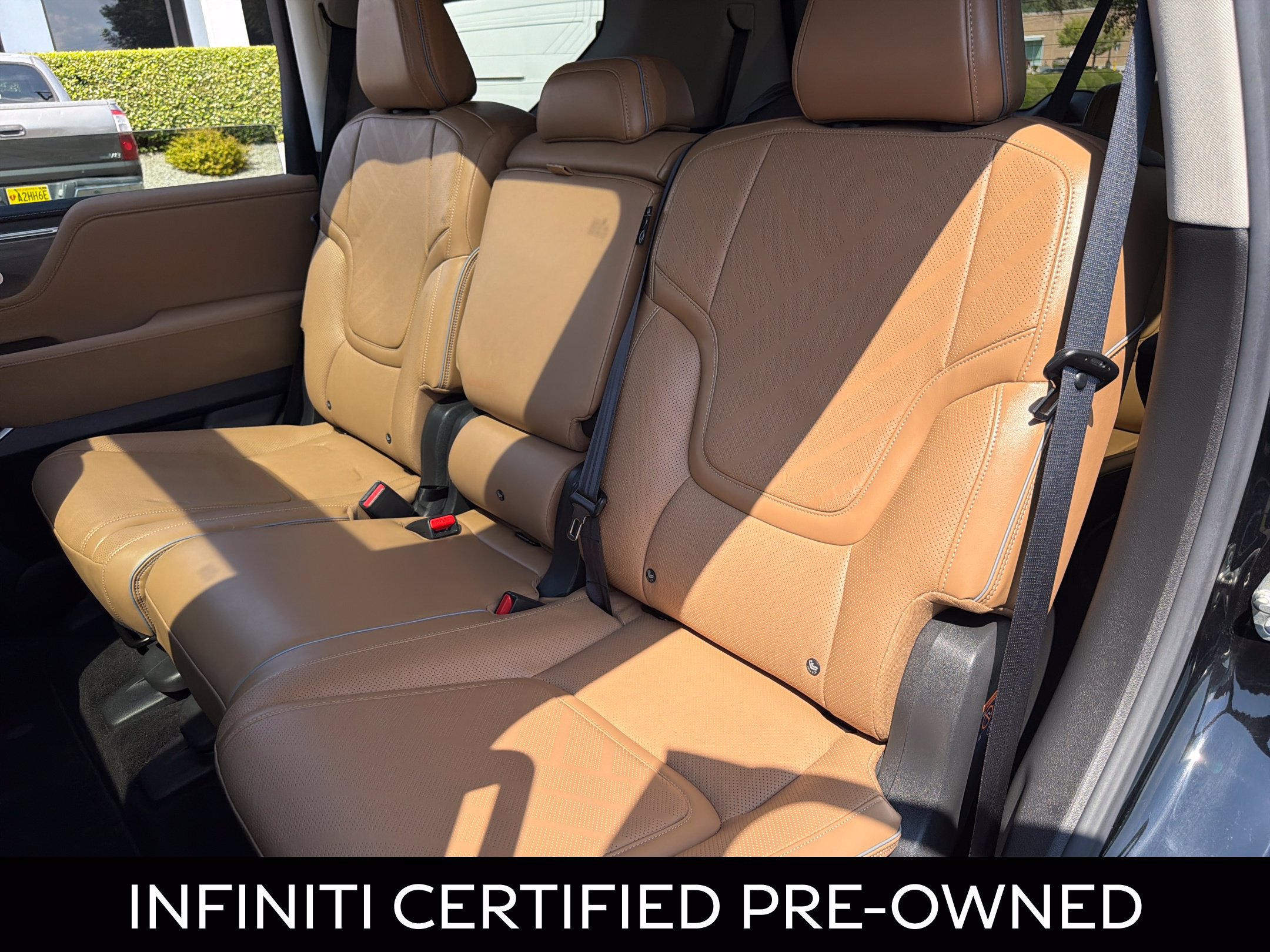 Certified 2025 INFINITI QX80 Luxe RWD image 30