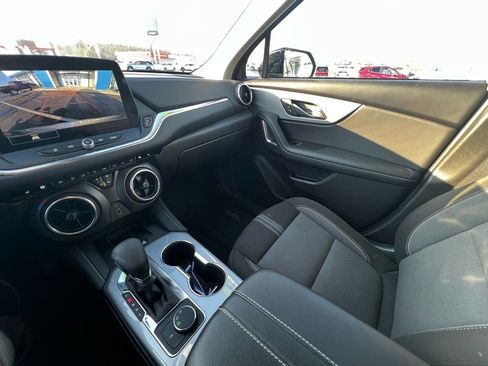 Used 2024 Chevrolet Blazer LT w/ Convenience Package image 18