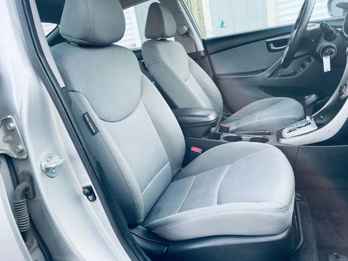 Used 2012 Hyundai Elantra GLS w/ Preferred Pkg 3 image 18