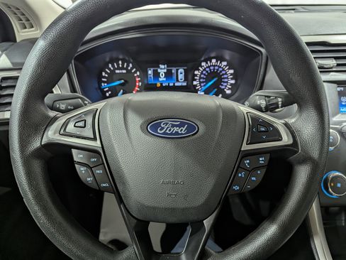 Used 2019 Ford Fusion S image 16