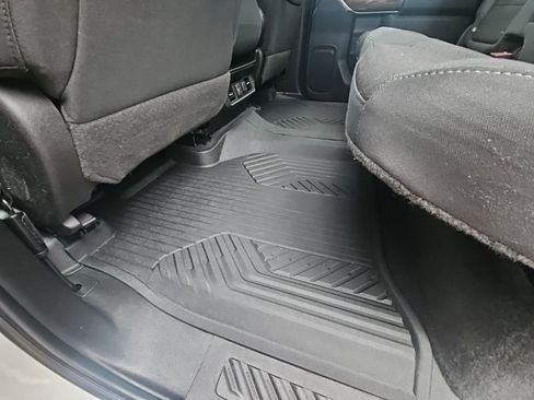 Certified 2022 Chevrolet Silverado 1500 RST image 21